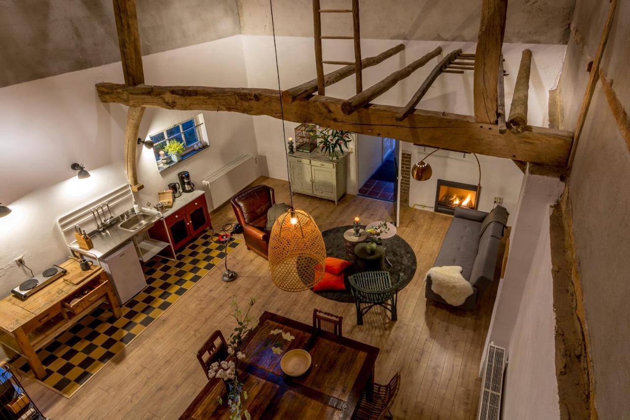 Aan De Holle Weg. Zeer Landelijk Gelegen Verbouwde Stal Tot Woning Nuth 外观 照片